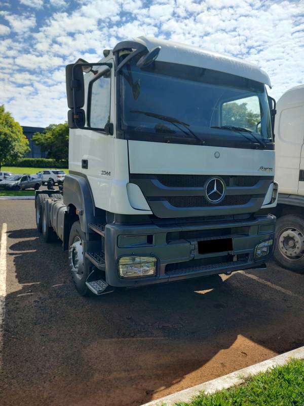 MERCEDES-BENZ AXOR 2019 6X4 - Foto 4