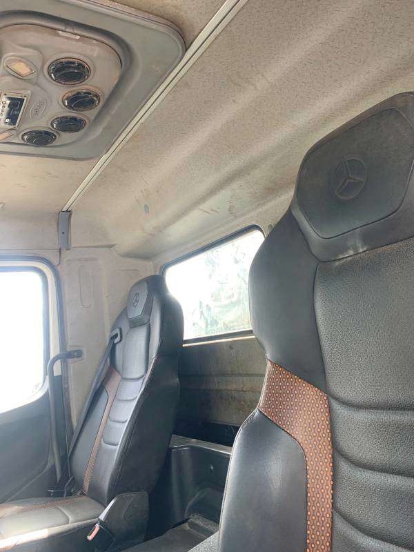 MERCEDES-BENZ AXOR 2017 6X4 - Foto 3