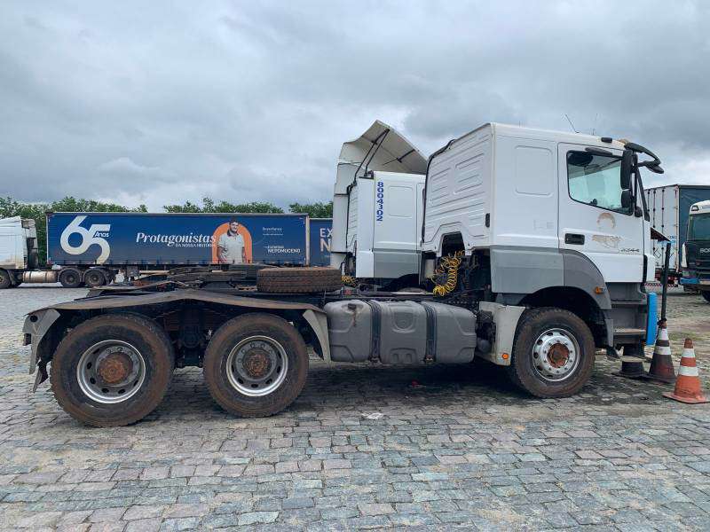 MERCEDES-BENZ AXOR 2018 6X4 - Foto 4