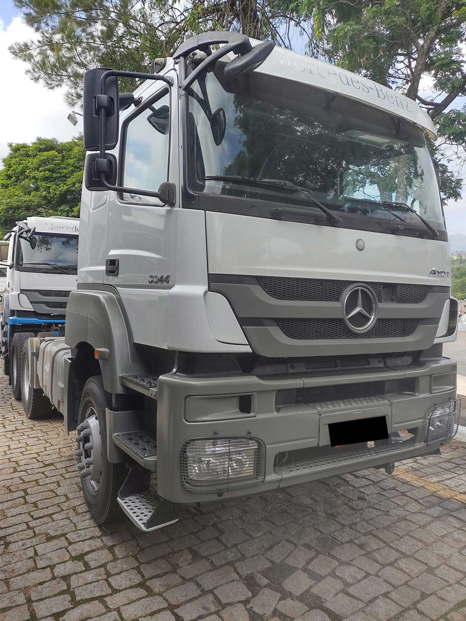 MERCEDES-BENZ AXOR 2019 6X4 - Foto 2