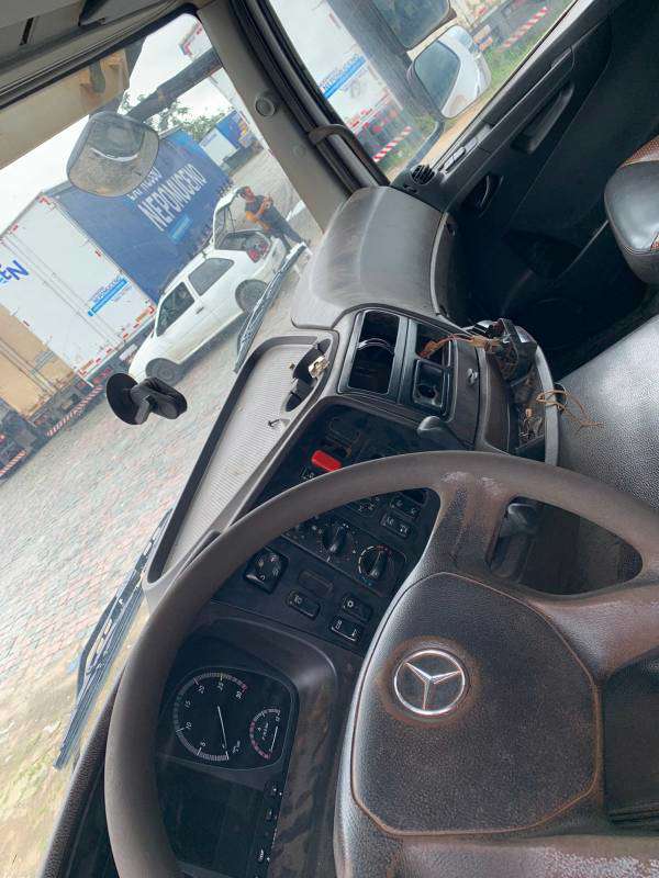MERCEDES-BENZ AXOR 2018 6X4 - Foto 6
