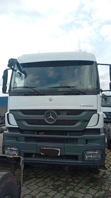 MERCEDES-BENZ AXOR 2019 6X4 - Foto 1