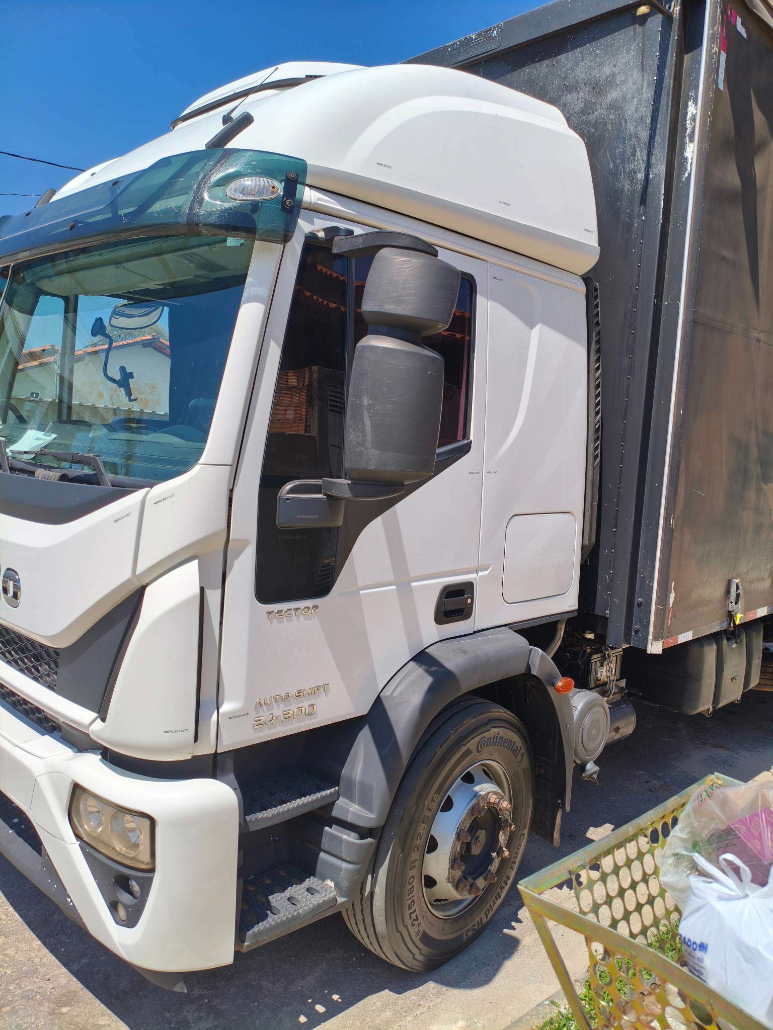IVECO TECTOR 2022 6X2 - Foto 3