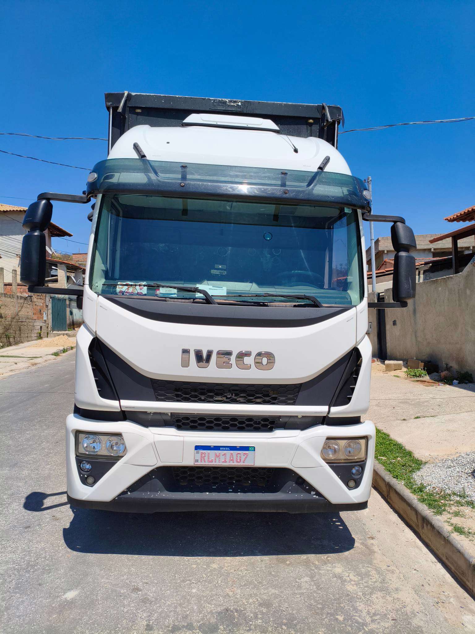 IVECO TECTOR 2022 6X2 - Foto 1