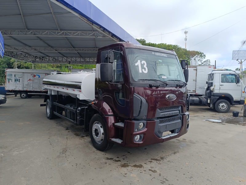 FORD CARGO 2013 - Foto 2