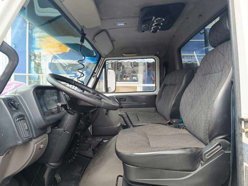 VOLKSWAGEN 10-160 2015 - Foto 7