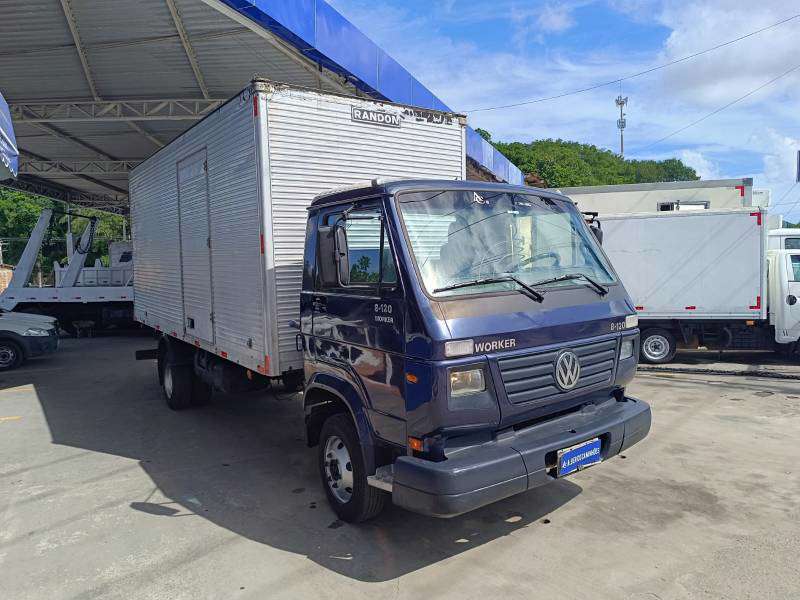 VOLKSWAGEN 8-120 2010 - Foto 2