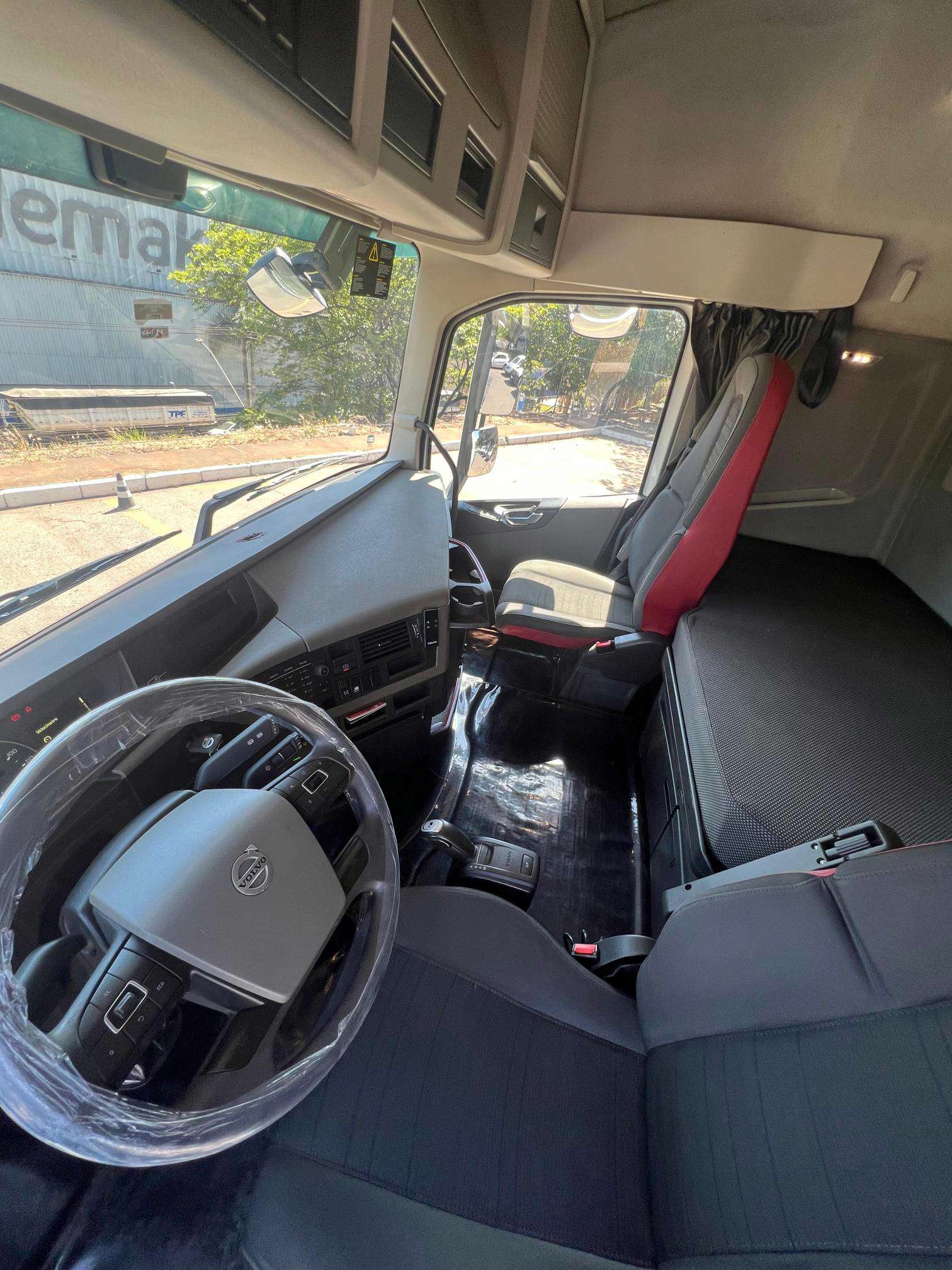 VOLVO FH-540 2021 6X4 - Foto 8