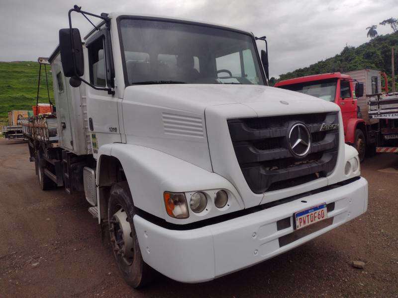 MERCEDES-BENZ ATRON 2016 - Foto 1