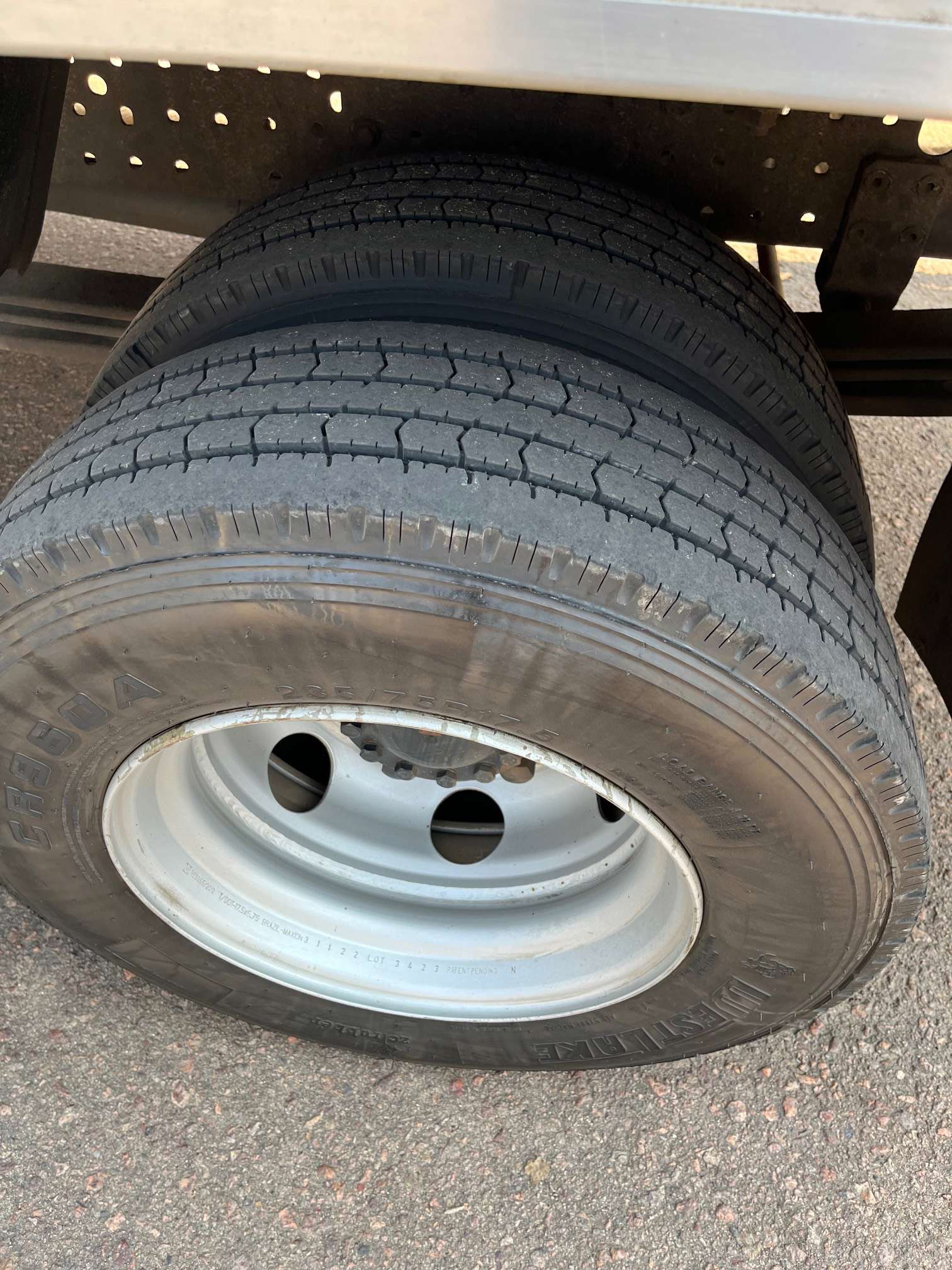 VOLKSWAGEN 11-180 2023 4X4 - Foto 5