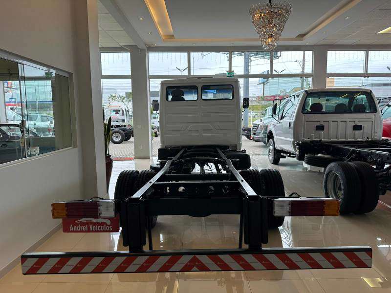 MERCEDES-BENZ 710 2000 - Foto 3