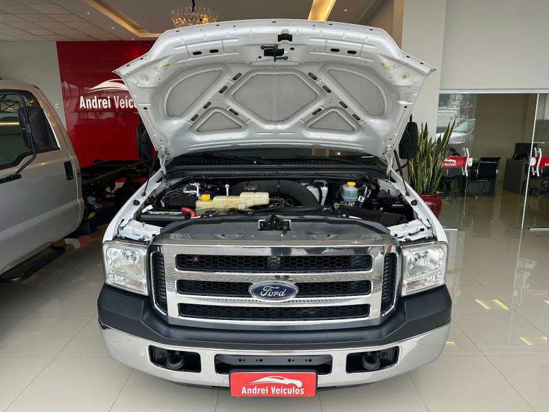 FORD F-350 2018 - Foto 8
