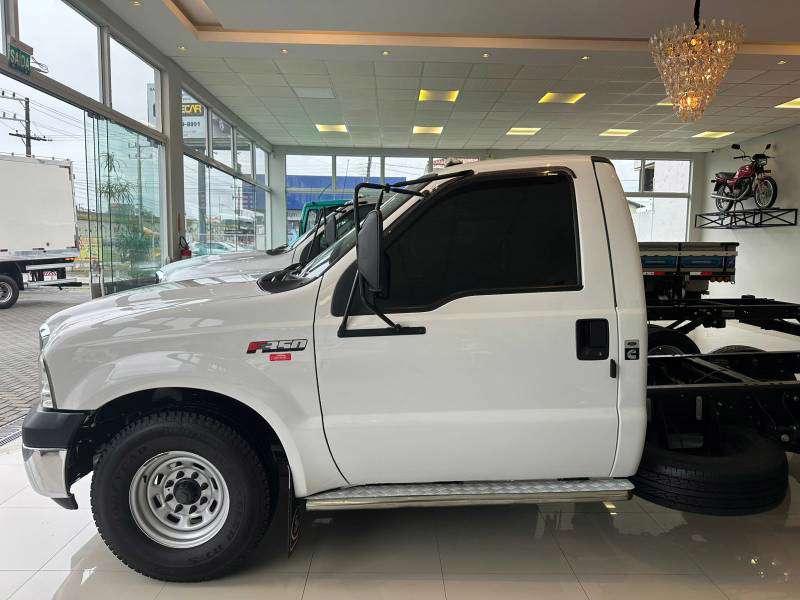 FORD F-350 2018 - Foto 3