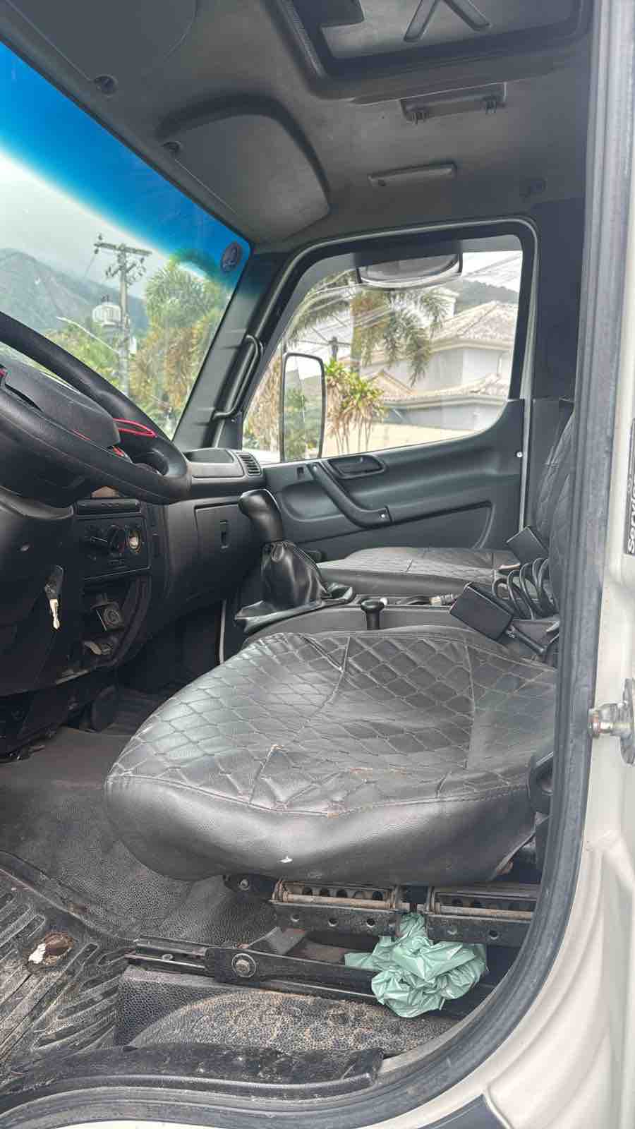 MERCEDES-BENZ ACCELO 2014 - Foto 7