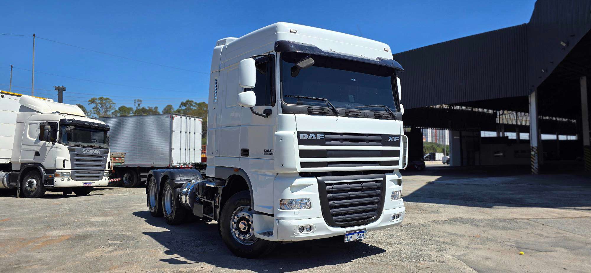 DAF XF 105 2019 6X4 - Foto 1