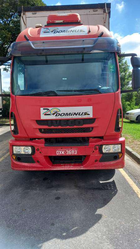 IVECO TECTOR 2014 6X2 - Foto 1