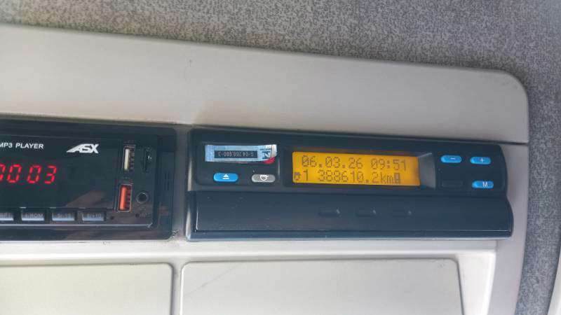 IVECO TECTOR 2014 6X2 - Foto 6