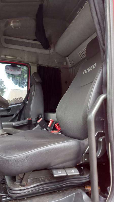 IVECO TECTOR 2014 6X2 - Foto 7