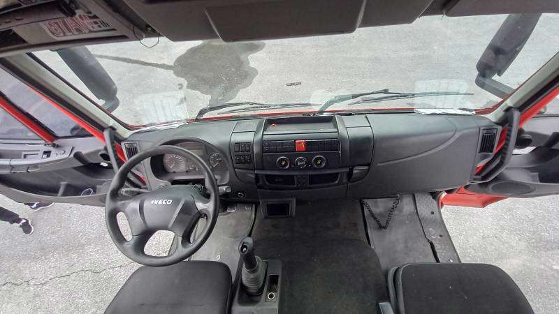 IVECO TECTOR 2014 6X2 - Foto 5