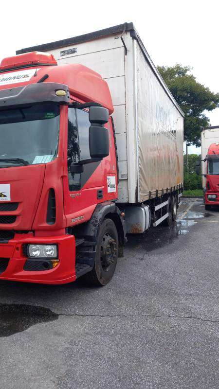IVECO TECTOR 2014 6X2 - Foto 2