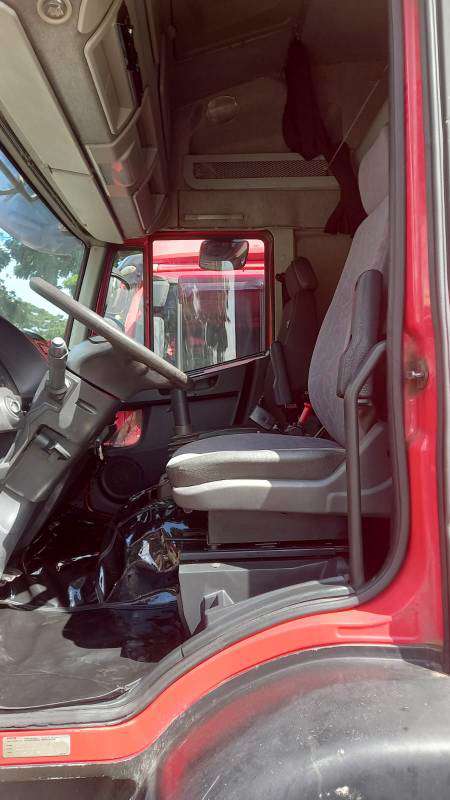 IVECO TECTOR 2014 6X2 - Foto 8