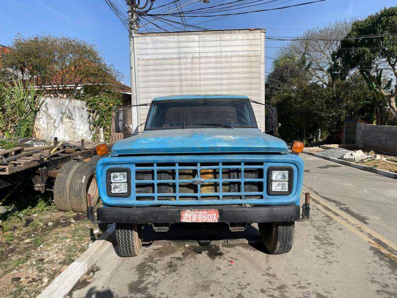 FORD F-11000 1984 - Foto 2