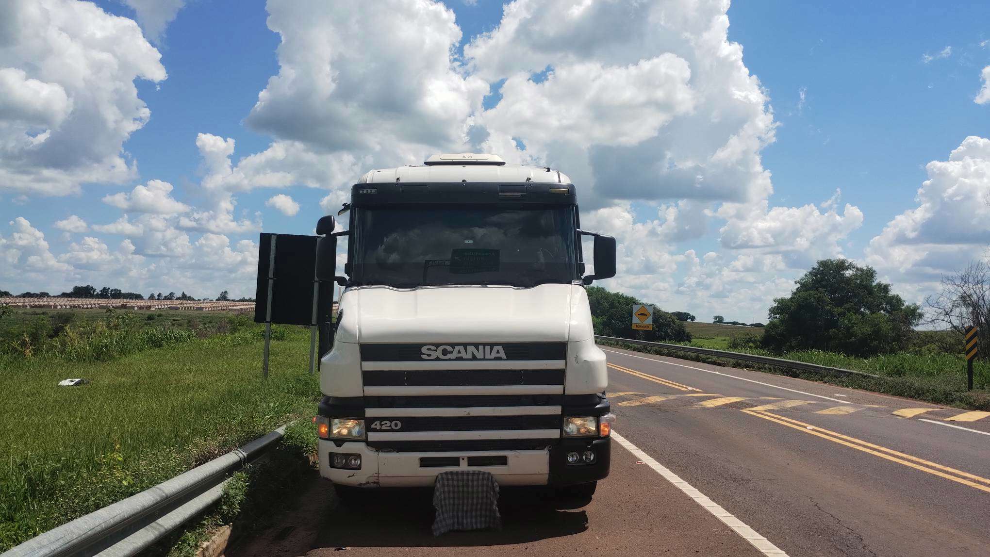 SCANIA T-124 2000 4X2 - Foto 2