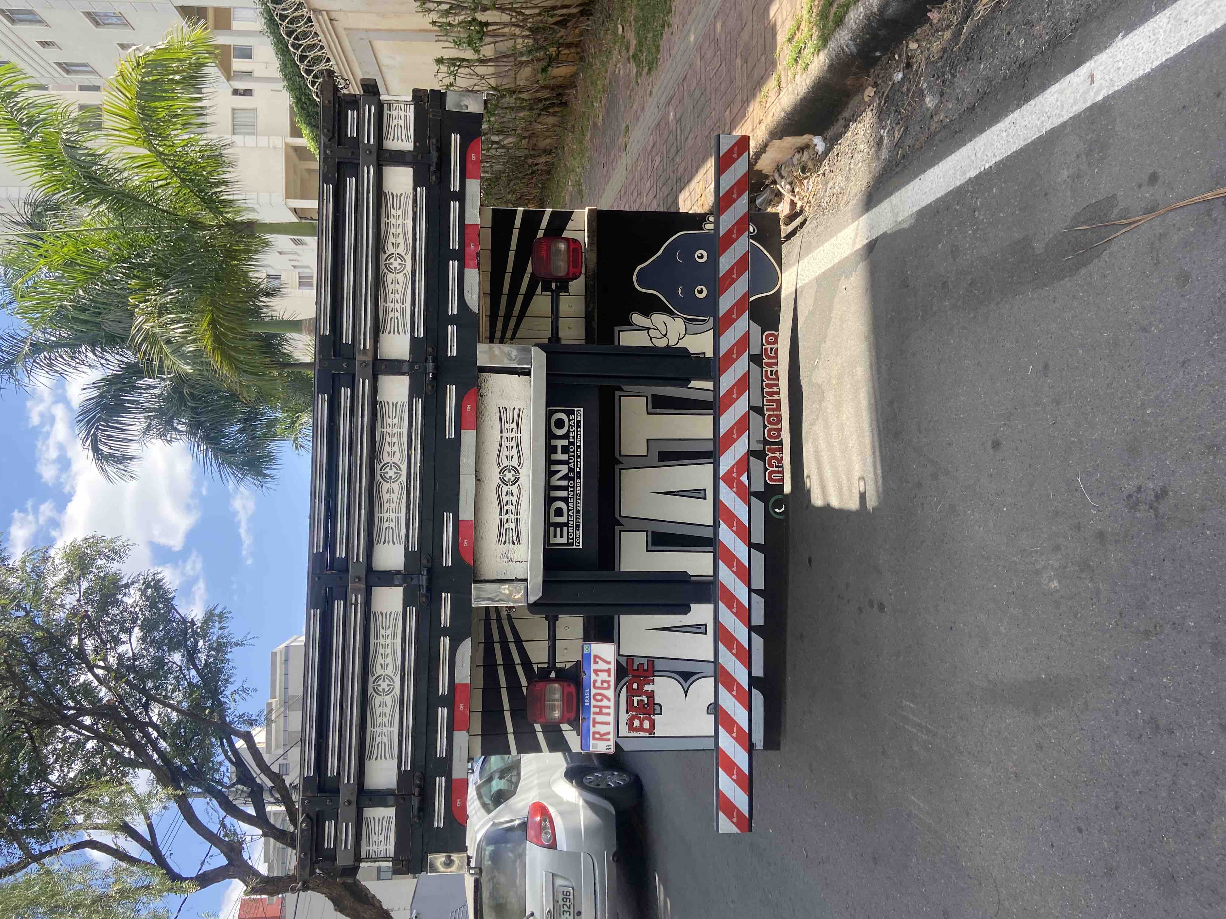 VOLKSWAGEN 30-280 2022 8X2 - Foto 4