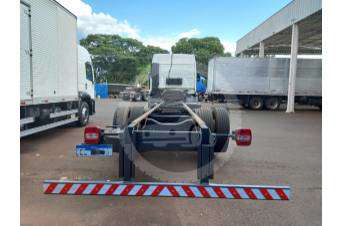 VOLKSWAGEN 24-280 2019 6X2 - Foto 4