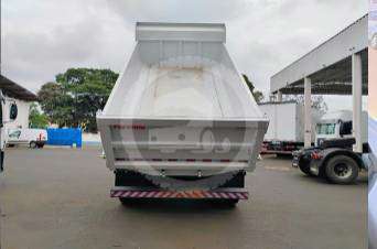 VOLKSWAGEN 24-280 2022 6X2 - Foto 4