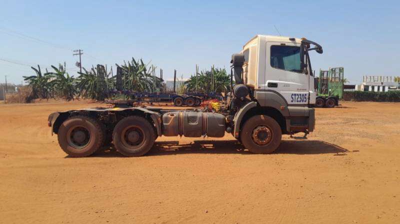 MERCEDES-BENZ AXOR 2022 6X4 - Foto 5