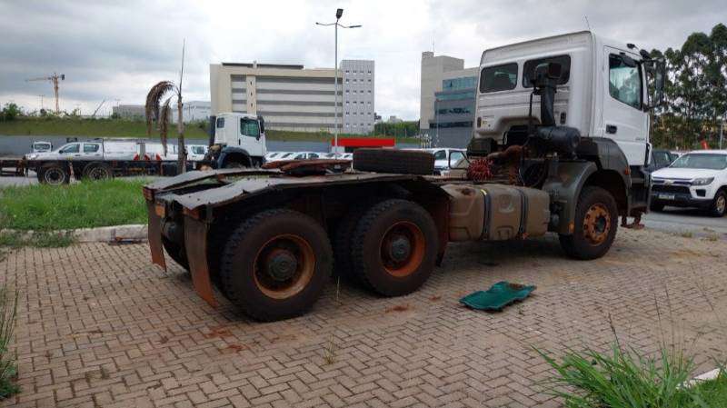 MERCEDES-BENZ AXOR 2021 6X4 - Foto 4