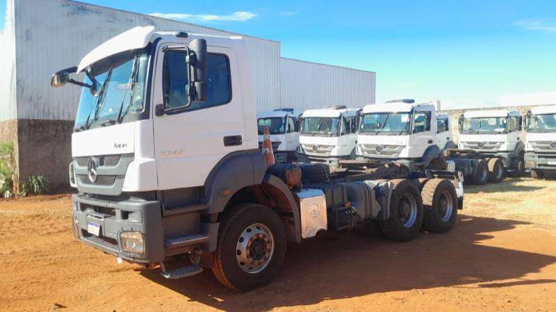 MERCEDES-BENZ AXOR 2020 6X4 - Foto 1