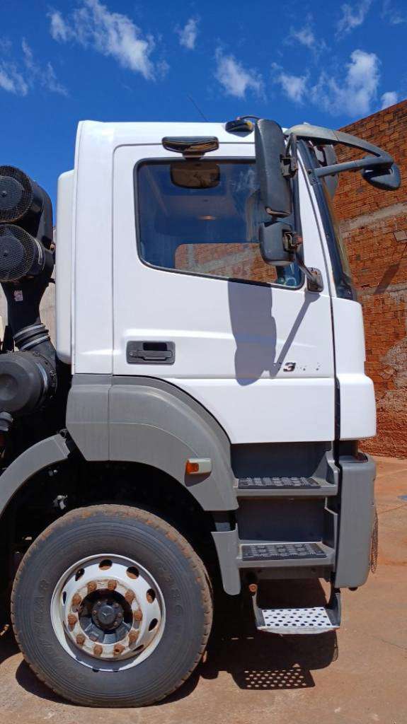 MERCEDES-BENZ AXOR 2018 6X4 - Foto 6