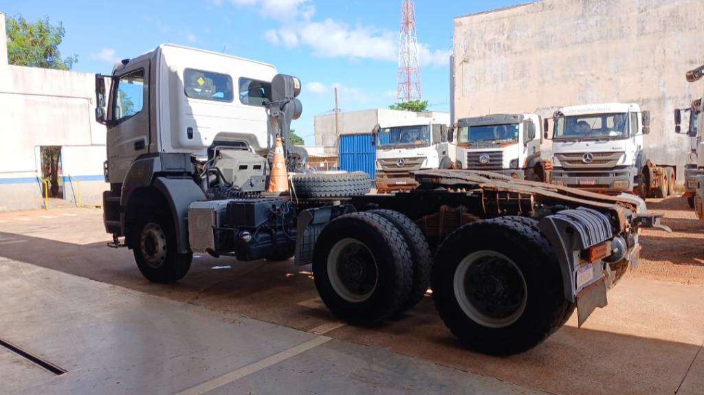 MERCEDES-BENZ AXOR 2018 6X4 - Foto 3