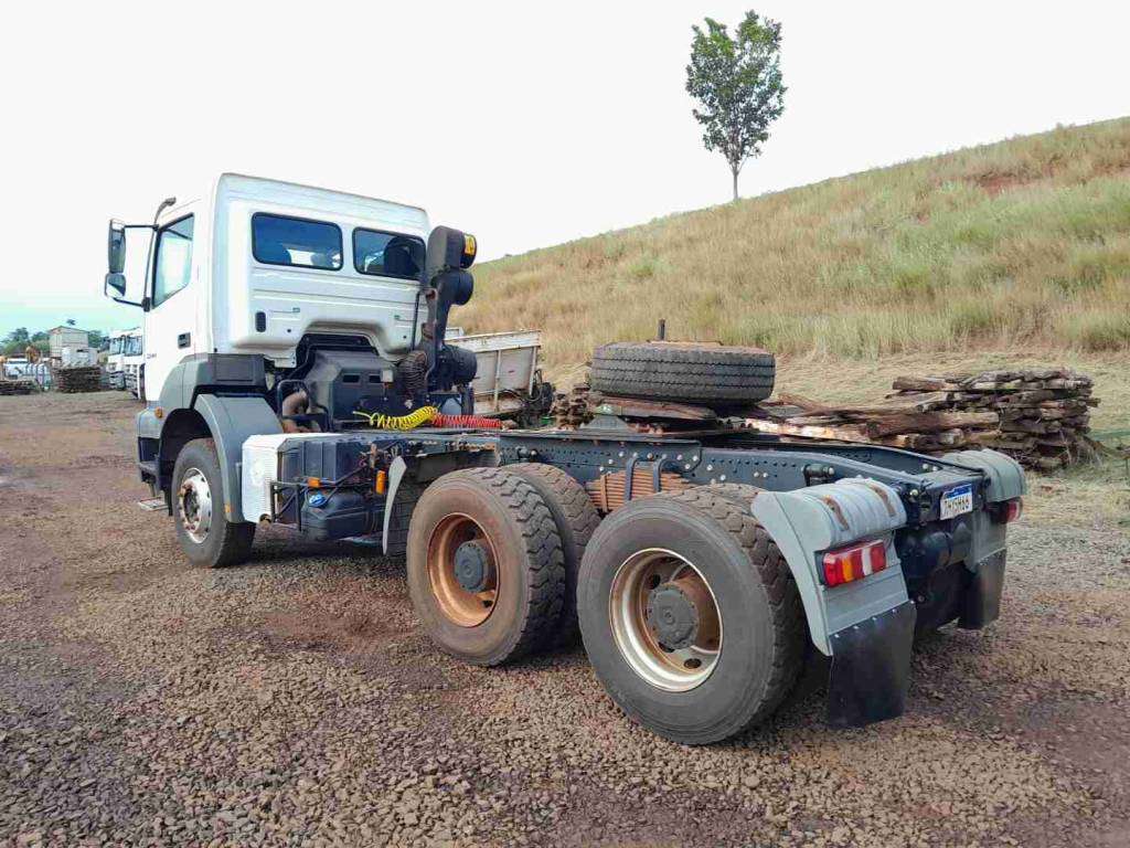 MERCEDES-BENZ AXOR 2022 6X4 - Foto 3