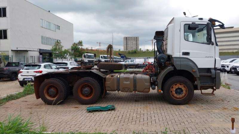 MERCEDES-BENZ AXOR 2021 6X4 - Foto 5