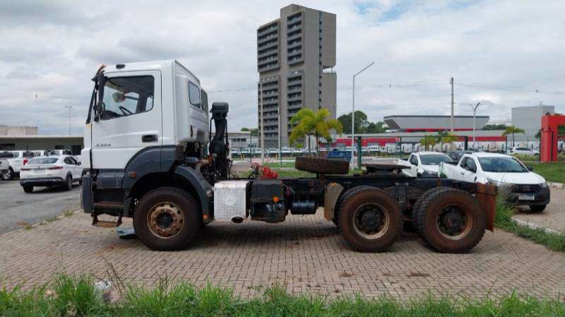 MERCEDES-BENZ AXOR 2021 6X4 - Foto 2