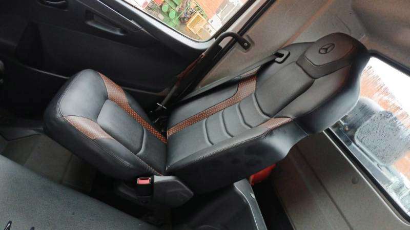 MERCEDES-BENZ AXOR 2023 6X4 - Foto 5