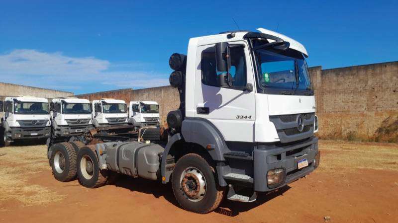 MERCEDES-BENZ AXOR 2020 6X4 - Foto 4