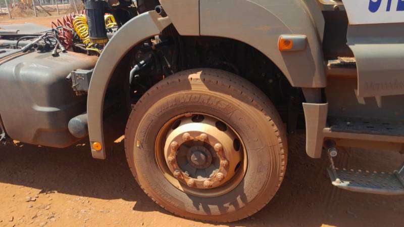 MERCEDES-BENZ AXOR 2022 6X4 - Foto 7