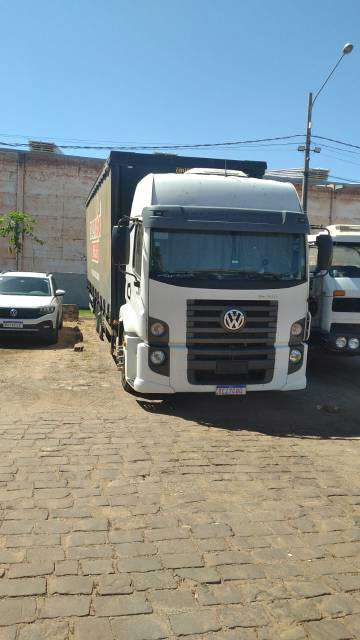 VOLKSWAGEN 24-280 2022 6X2 - Foto 1