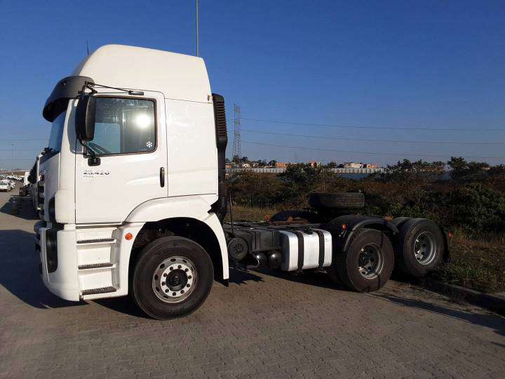 VOLKSWAGEN 25-420 2022 6X2 - Foto 3