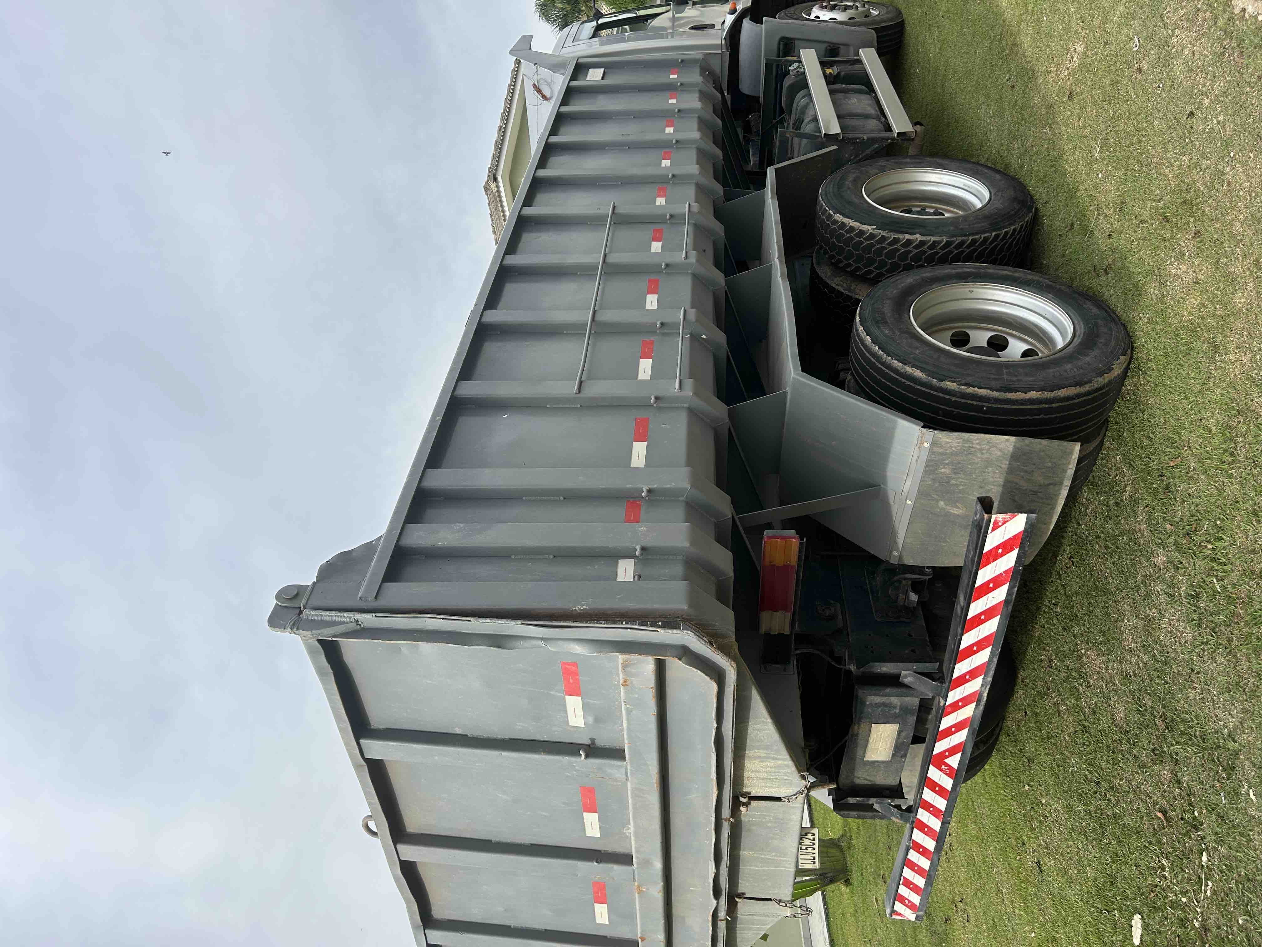 FORD CARGO 2013 6X2 - Foto 4