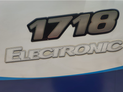 MERCEDES-BENZ 1718 2011 - Foto 4