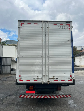 VOLKSWAGEN 8-150 2008 - Foto 4