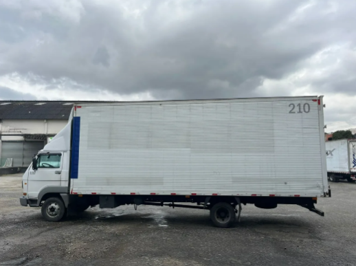 VOLKSWAGEN 8-150 2008 - Foto 3