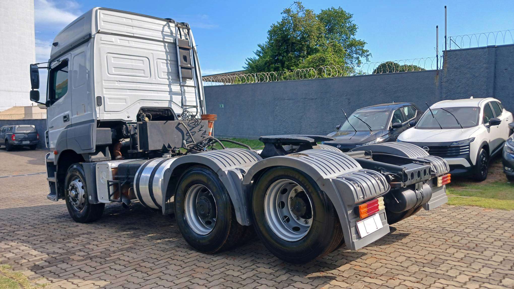 MERCEDES-BENZ AXOR 2008 6X2 - Foto 5