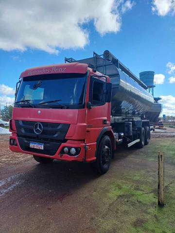 MERCEDES-BENZ ATEGO 2014 6X2 - Foto 2