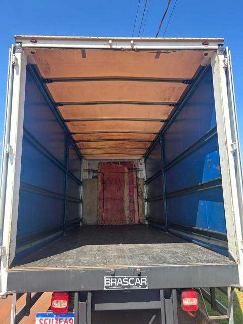 VOLKSWAGEN 11-180 2023 4X4 - Foto 3